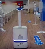 Intelligens fertőtlenítő robot a szállodában